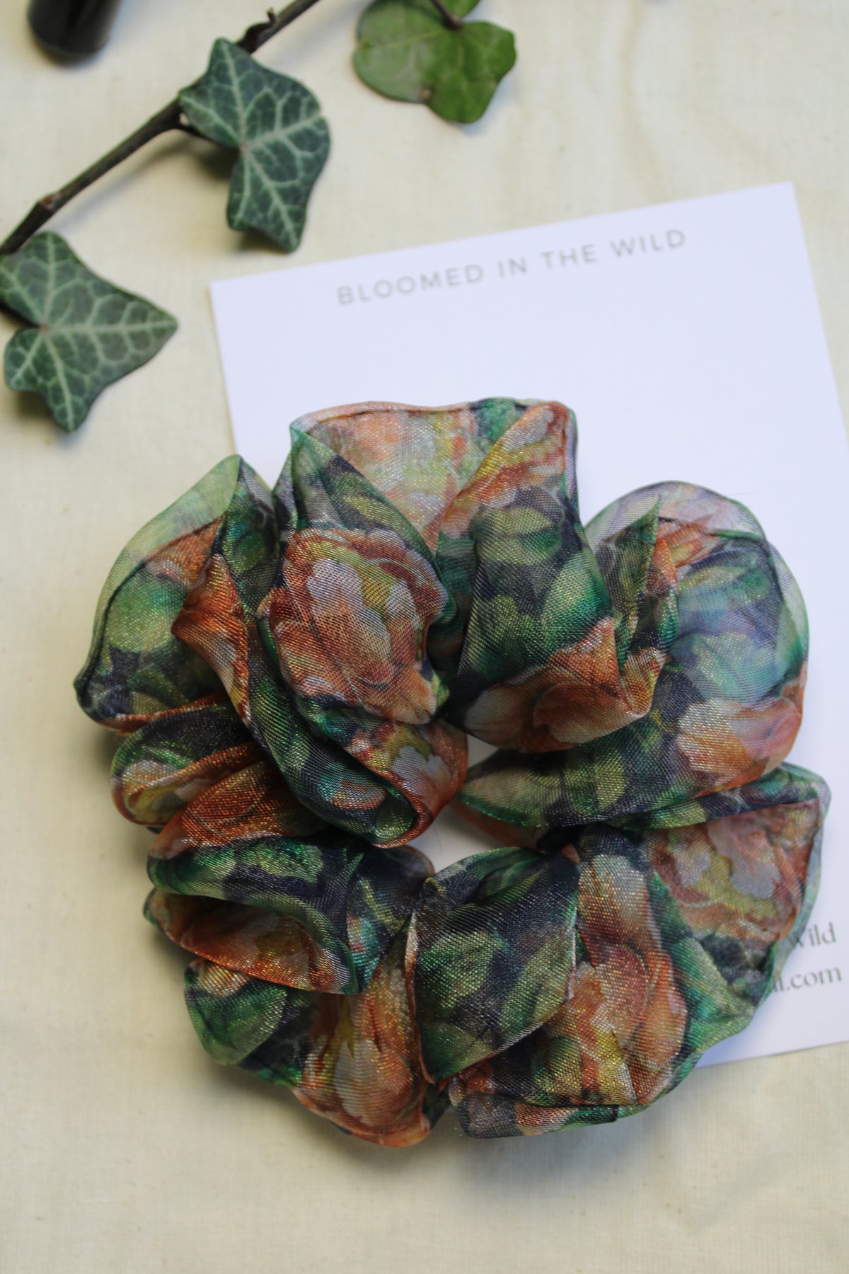 Floral Organza Scrunches M