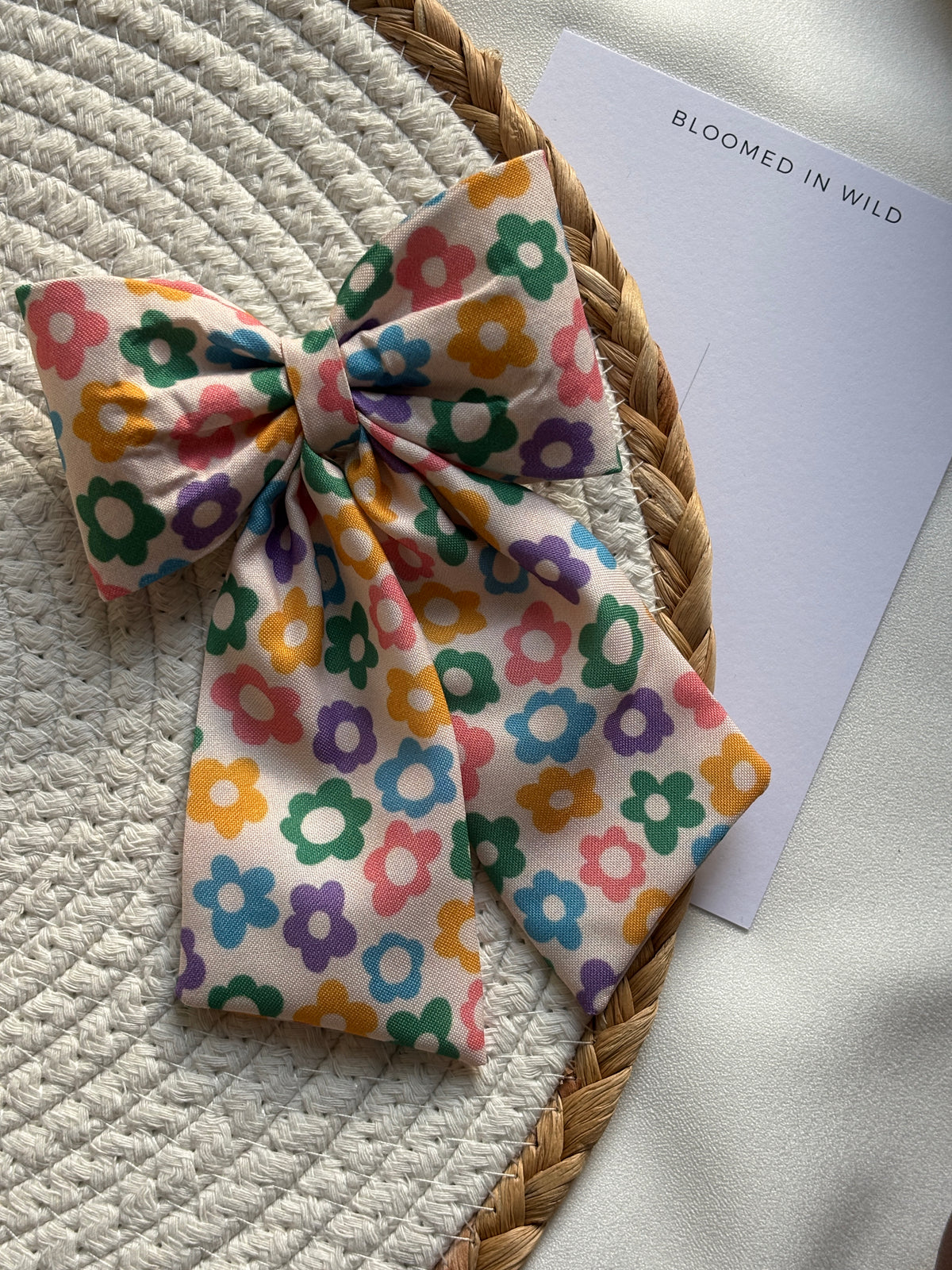 Rainbow floral - Miditail Hair bow