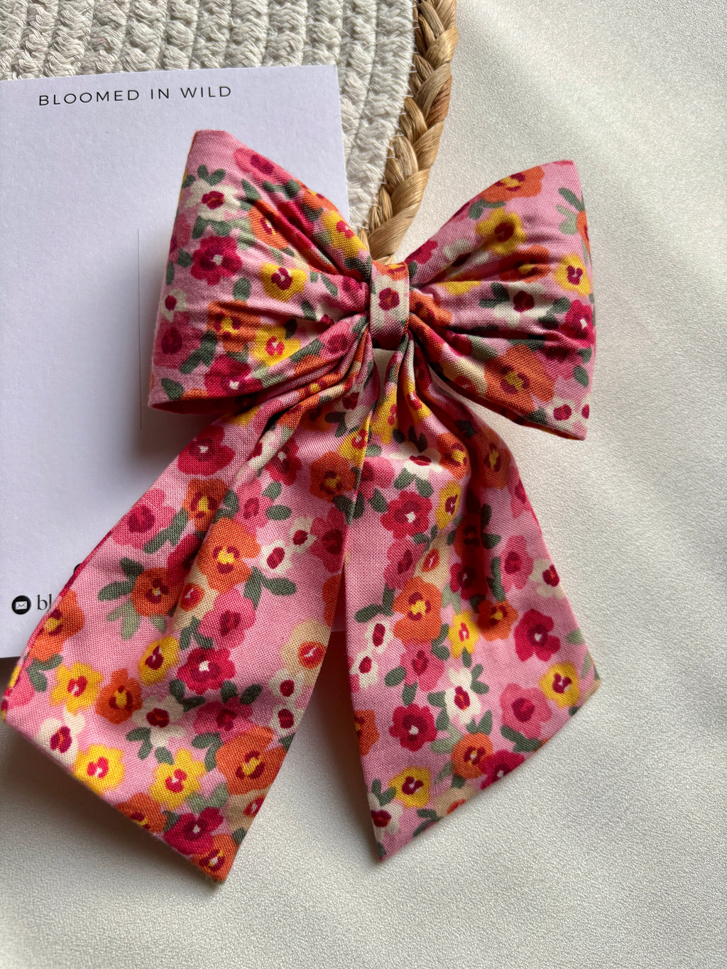 Valley of Bloom - Miditail Hair bow
