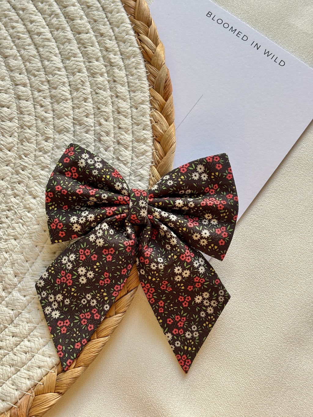 Black Meadow - Sailor Bow